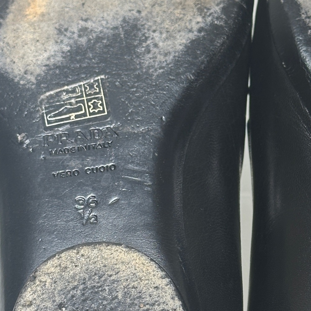 Prada Women's Black Leather Flats Loafers Euro 36 1/2 US Size 6 - Picture 9 of 9